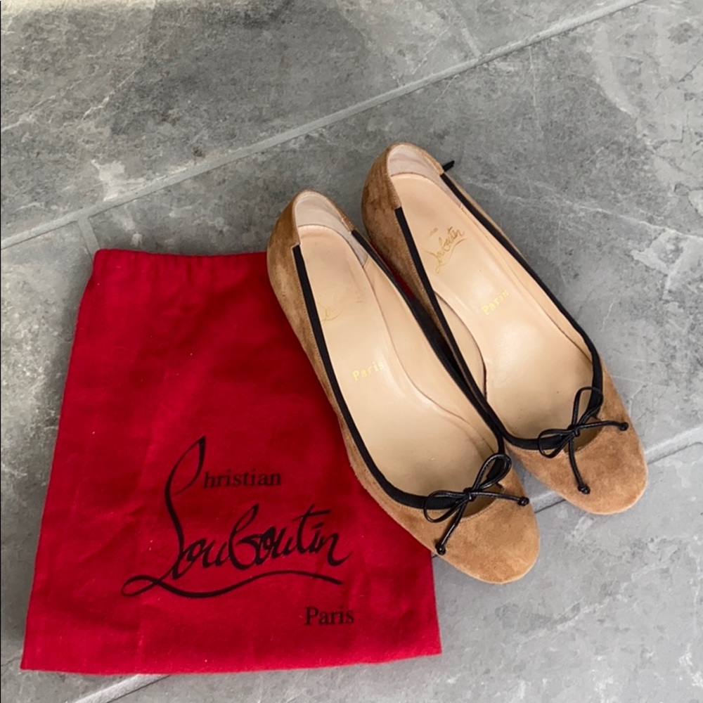 Christian Louboutin Tan and Black Flats